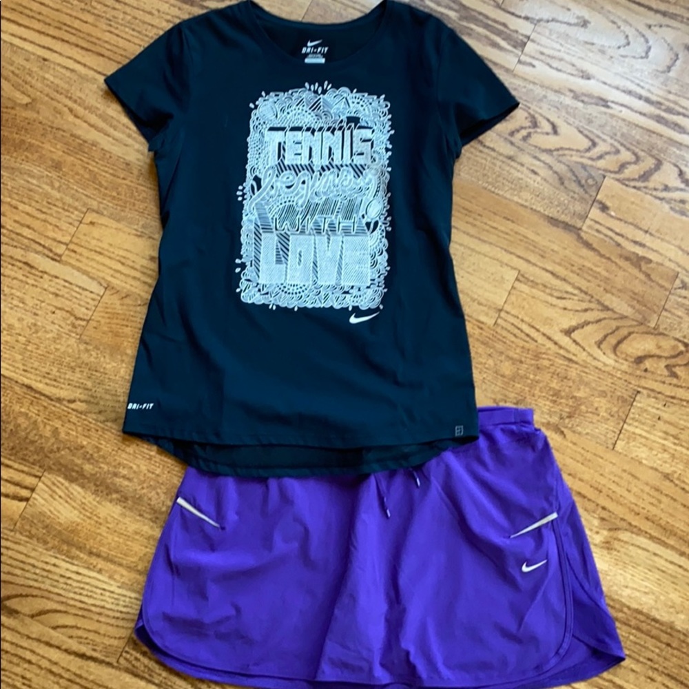 Nike short sleeve tee & skort